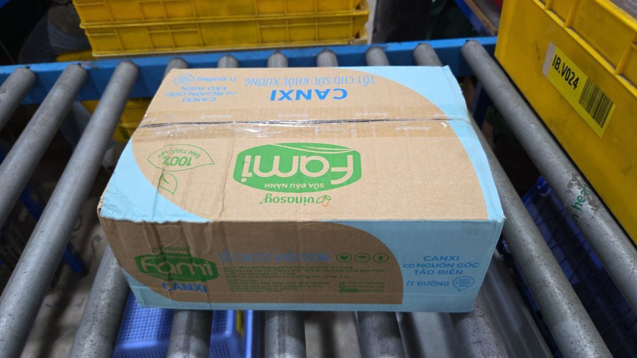 Thùng Sữa đậu nành Vinasoy Fami Canxi ít đường (200ml x 40 bịch)