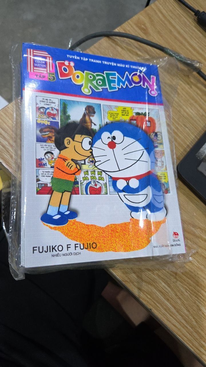 Combo Doraemon Tuyển Tập Tranh Truyện Màu Kĩ Thuật Số (6 Tập)