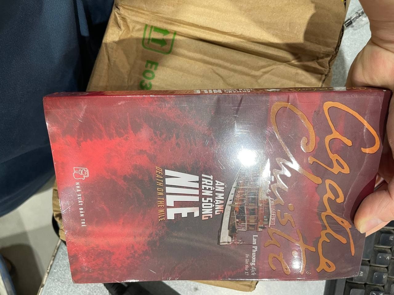 Sách Án Mạng Trên Sông Nile (Agatha Christie)(Tái Bản)