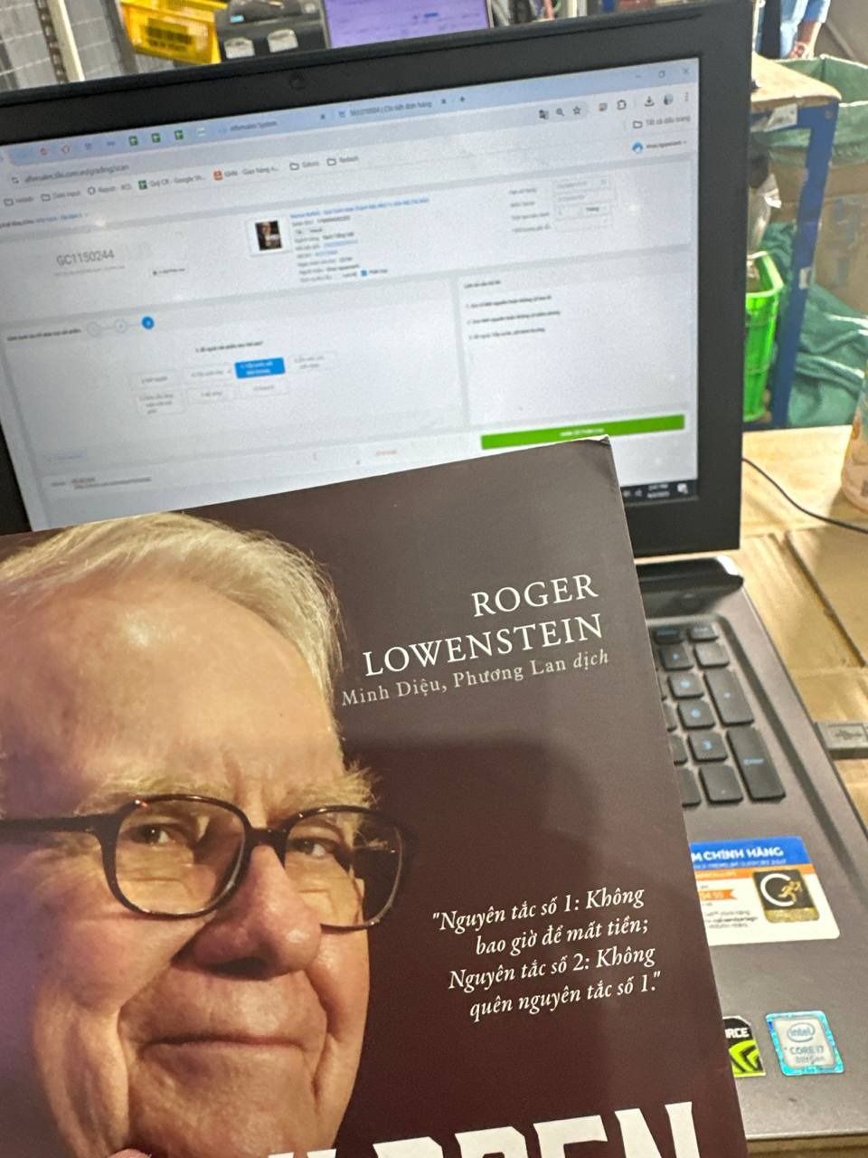 Warren Buffett - Quá Trình Hình Thành Một Nhà Tư Bản Mỹ (Tái Bản)