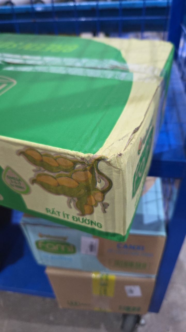 Thùng sữa đậu nành Vinasoy Fami Green soy rất ít đường (**) (36 hộp x 180ml)