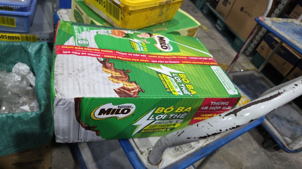 Thùng 48 Hộp Sữa Nestlé MILO Nước (180ml / Hộp) - không màng nhựa