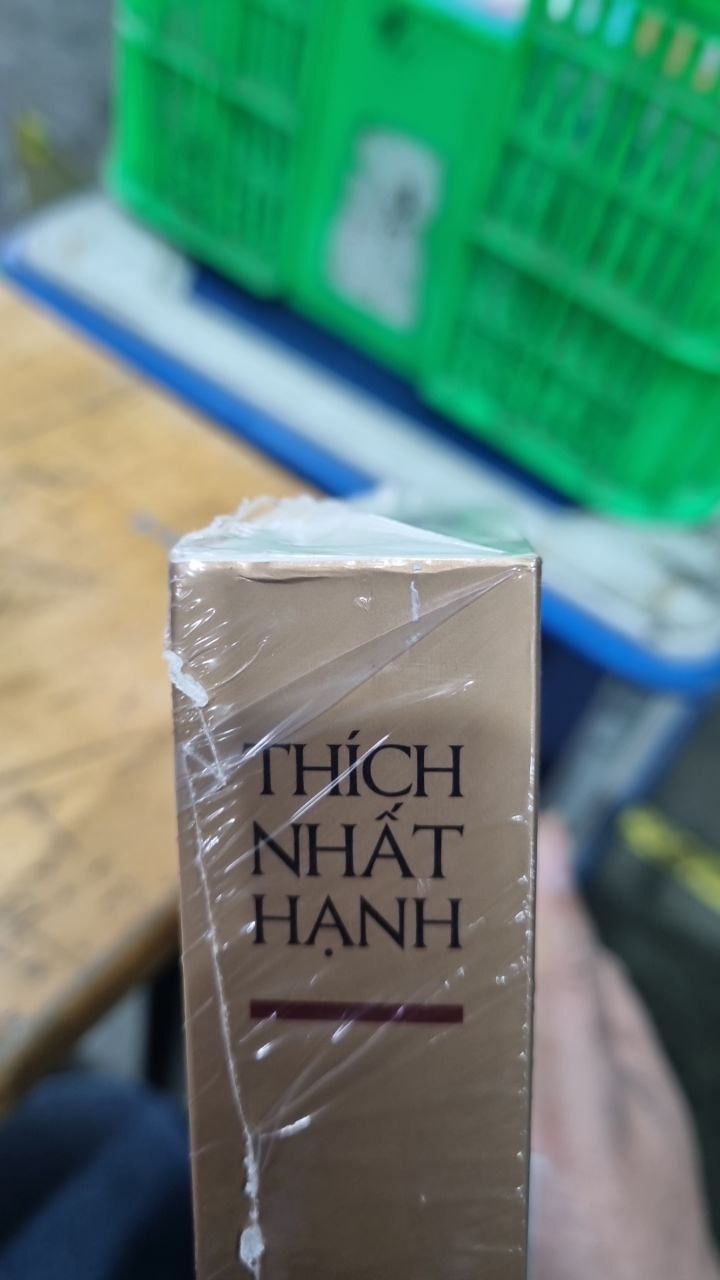 Đường Xưa Mây Trắng - Theo Gót Chân Bụt - Thích Nhất Hạnh - 2024 - Bìa mềm