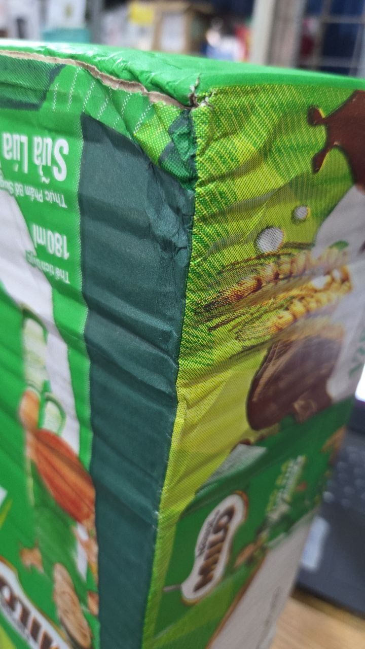 Thùng 48 Hộp Sữa Nestlé MILO Nước (180ml / Hộp)
