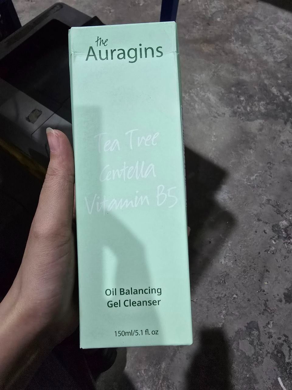 Gel rửa mặt làm sạch sâu cho da dầu mụn The Auragins Oil Balancing Gel Cleanser 150ml