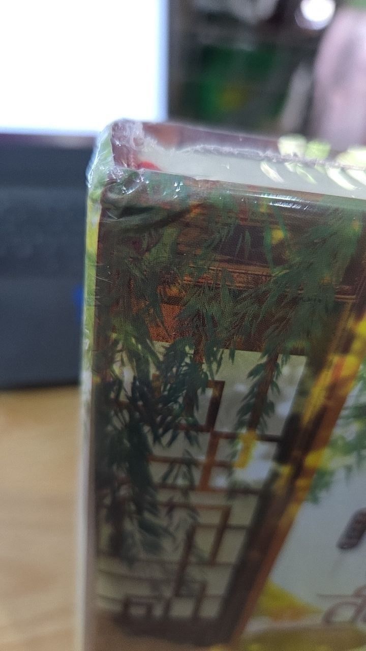 Sách Thần Thật Là Yếu Đuối – Tập 2 - Bản Đặc Biệt