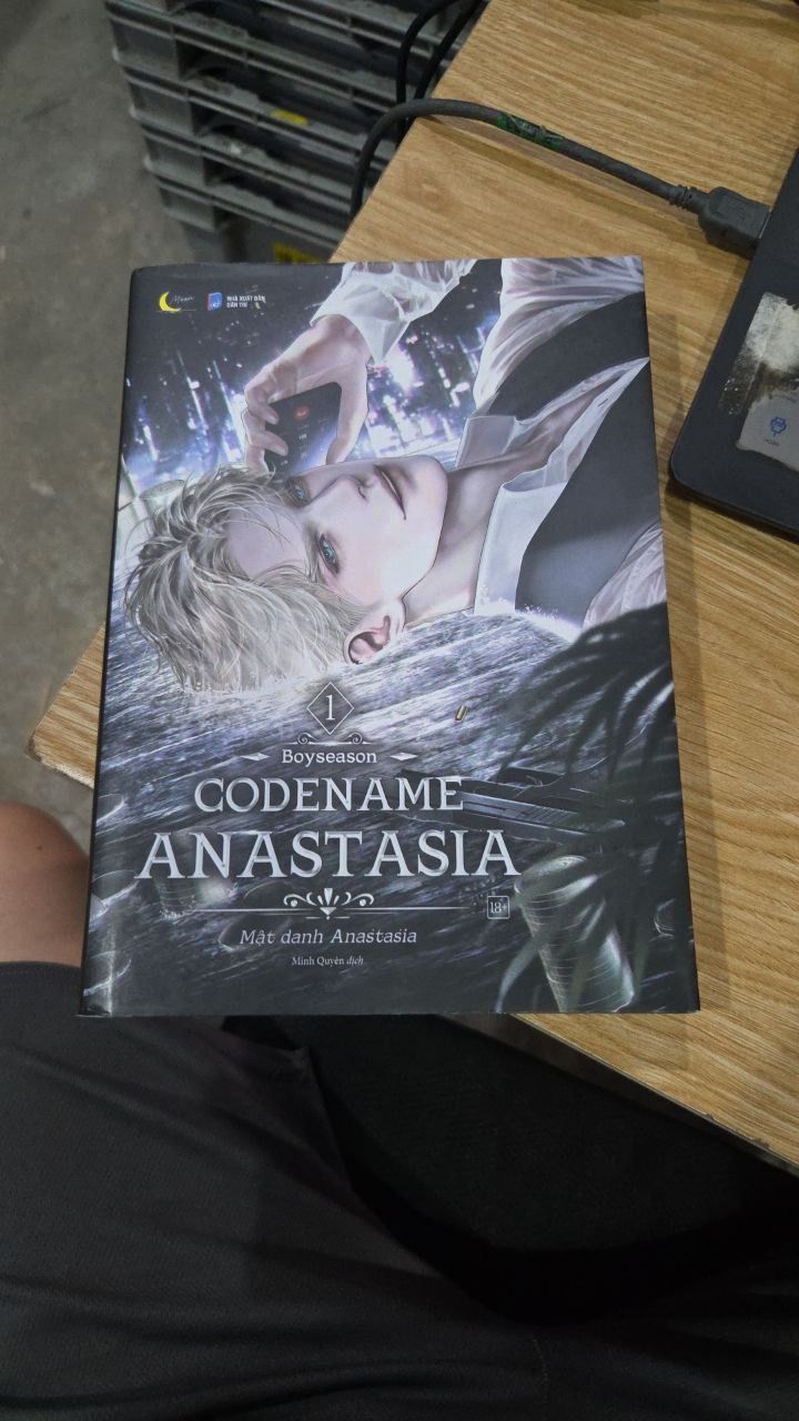 Sách Codename Anastasia – Mật Danh Anastasia – Tập 1 - Bản Thường