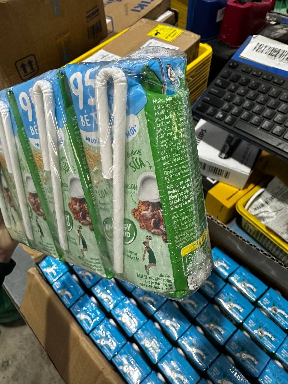 Thùng 48 Hộp Sữa Nestlé Milo Ít Đường (180ml/ Hộp)