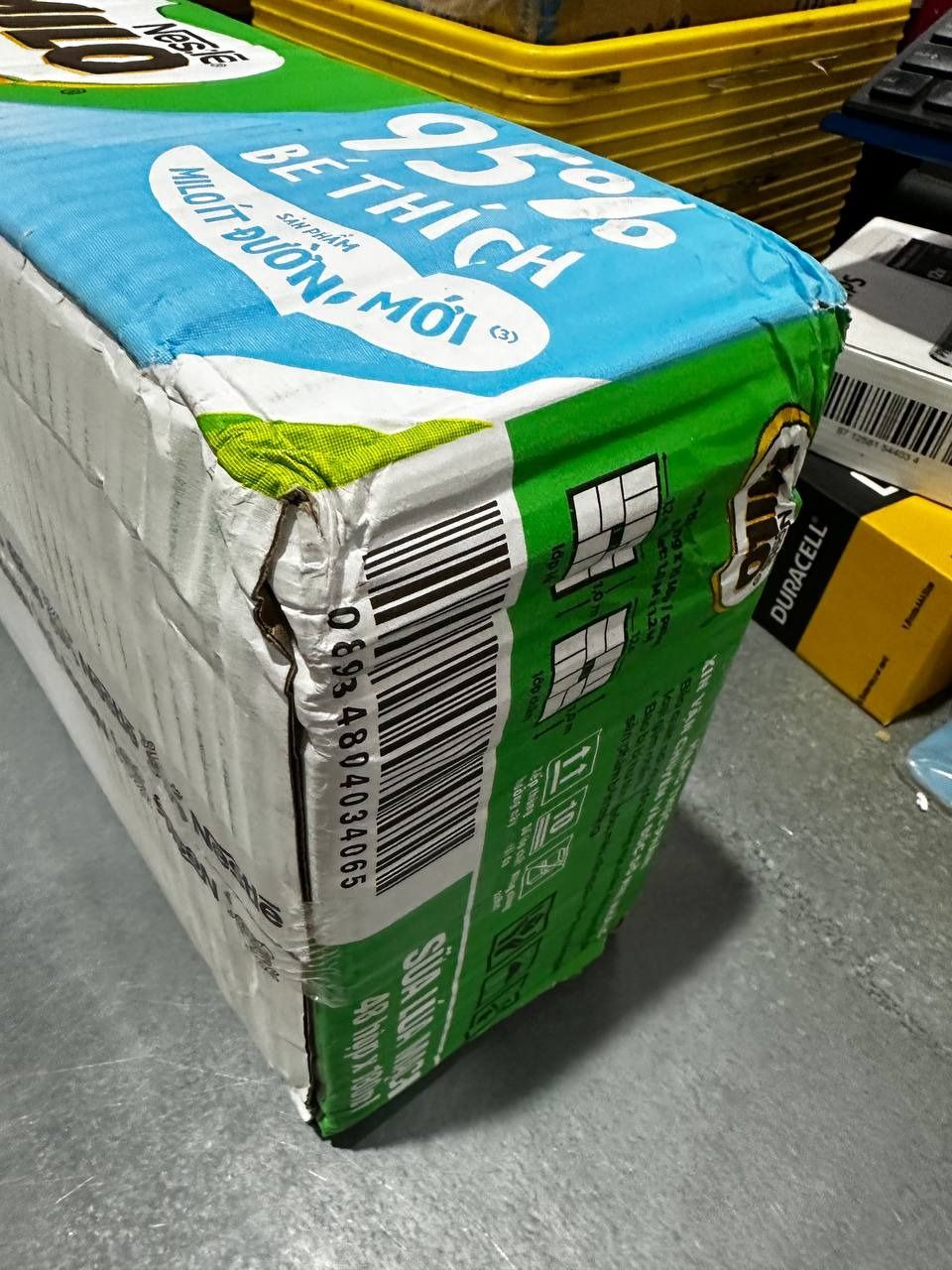 Thùng 48 Hộp Sữa Nestlé Milo Ít Đường (180ml/ Hộp)