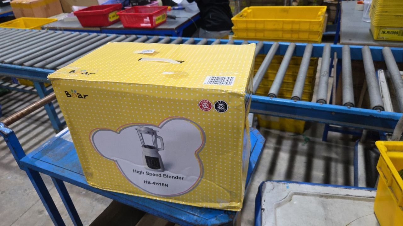 Máy làm sữa hạt đa năng Bear PBJ-C16Q8 (HB-4H16N) 1,5 lít - Hàng chính hãng