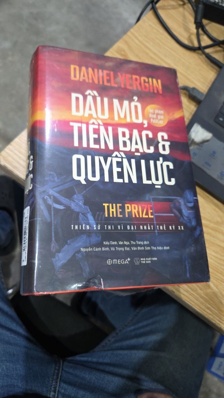 Sách Dầu Mỏ, Tiền Bạc Và Quyền Lực (BC)