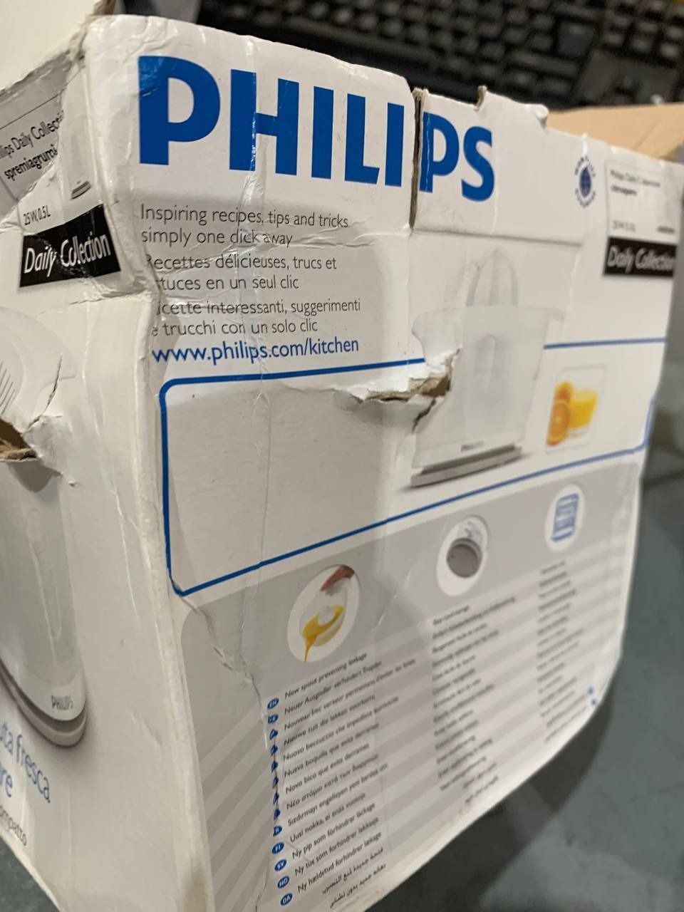 Máy Vắt Cam Philips HR2738/00 25W - Hàng chính hãng