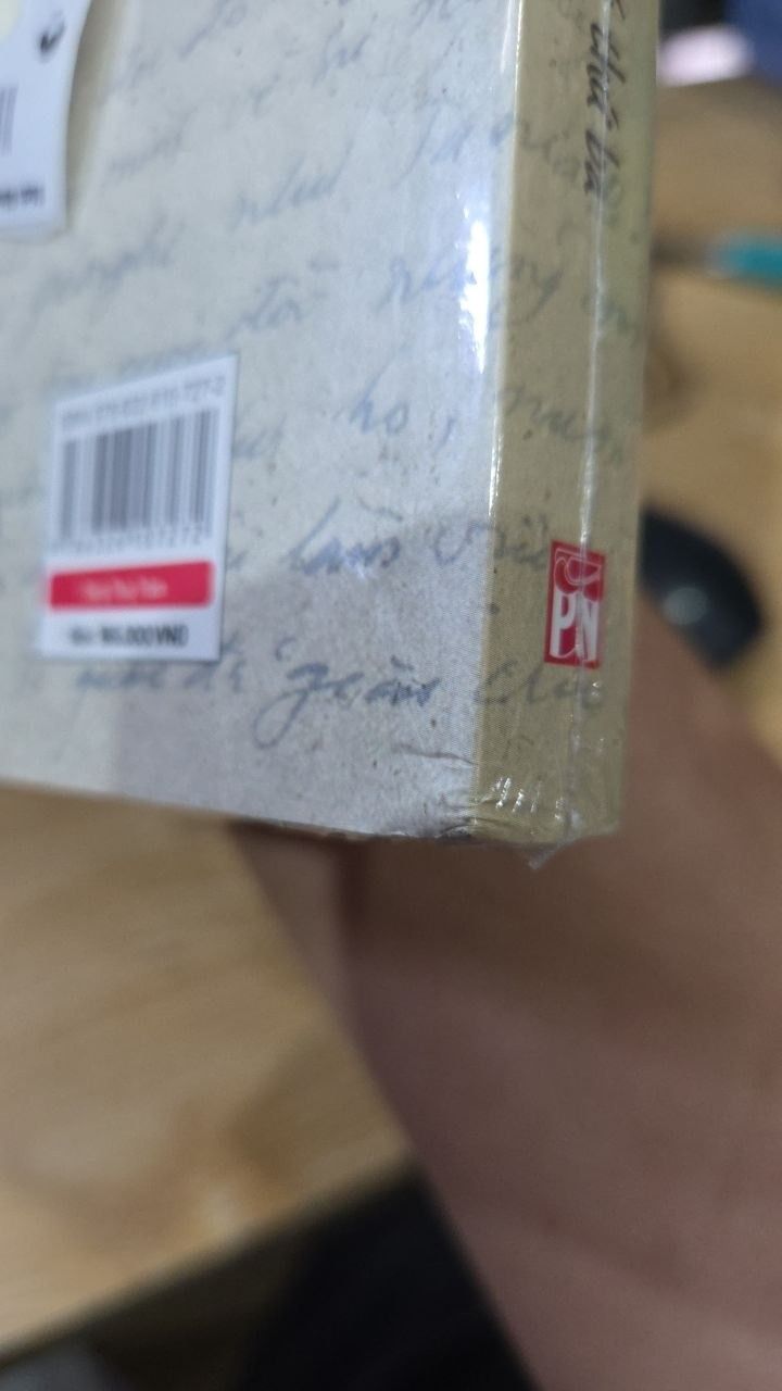 Sách Đặng Thùy Trâm Và Cuốn Nhật Ký Thứ Ba