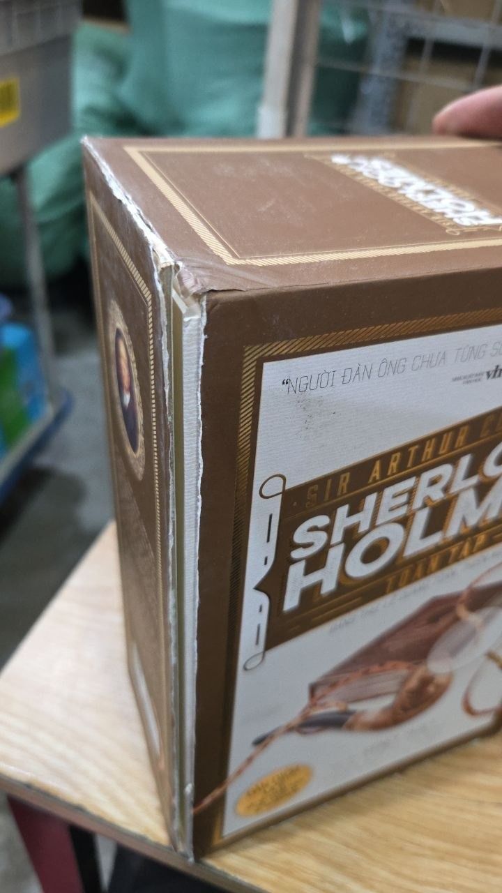 Sách Sherlock Holmes Toàn Tập (3 Tập - Hộp Đứng) (Bìa Mềm)(Tái Bản)