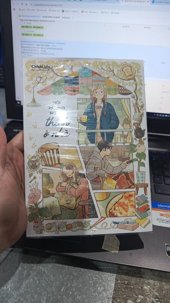 Hội Những Người Thích Ở Nhà [Tặng Bookmark + Khung Ảnh]