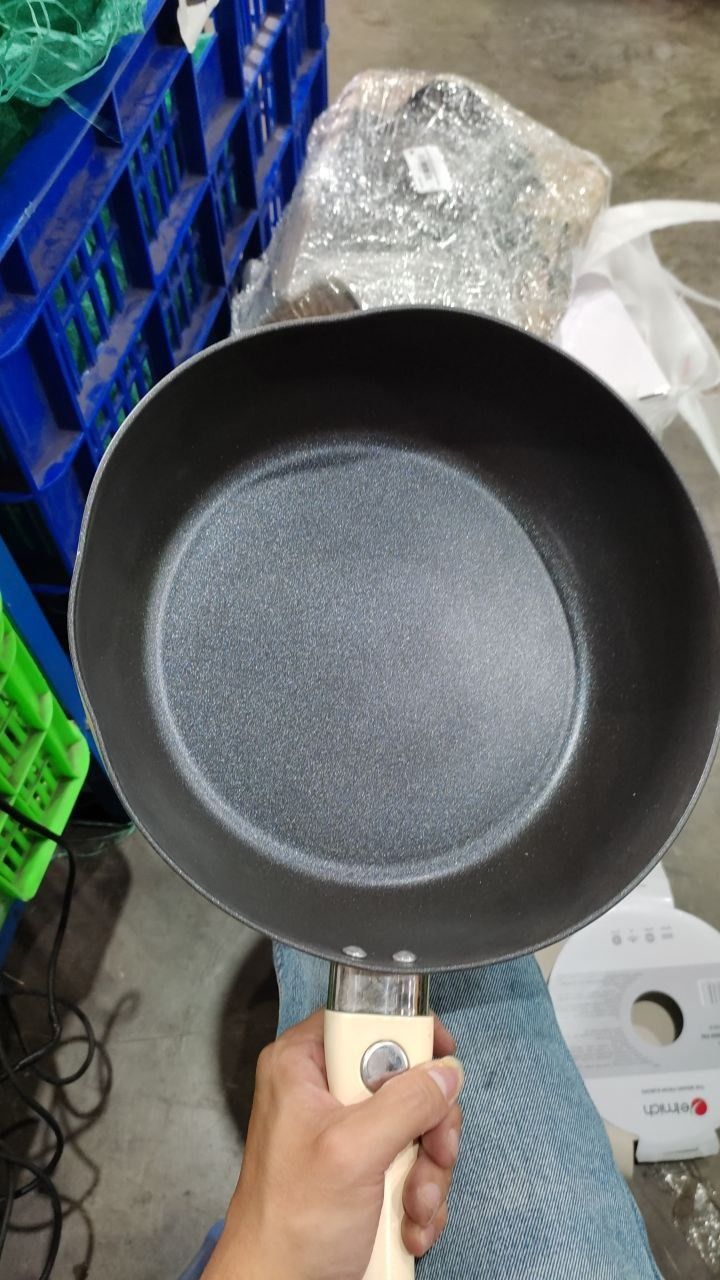 Chảo chống dính siêu bền Elmich EL-5942BE Size 20, 24, 26 và 28cm - Hàng Chính Hãng - 28cm