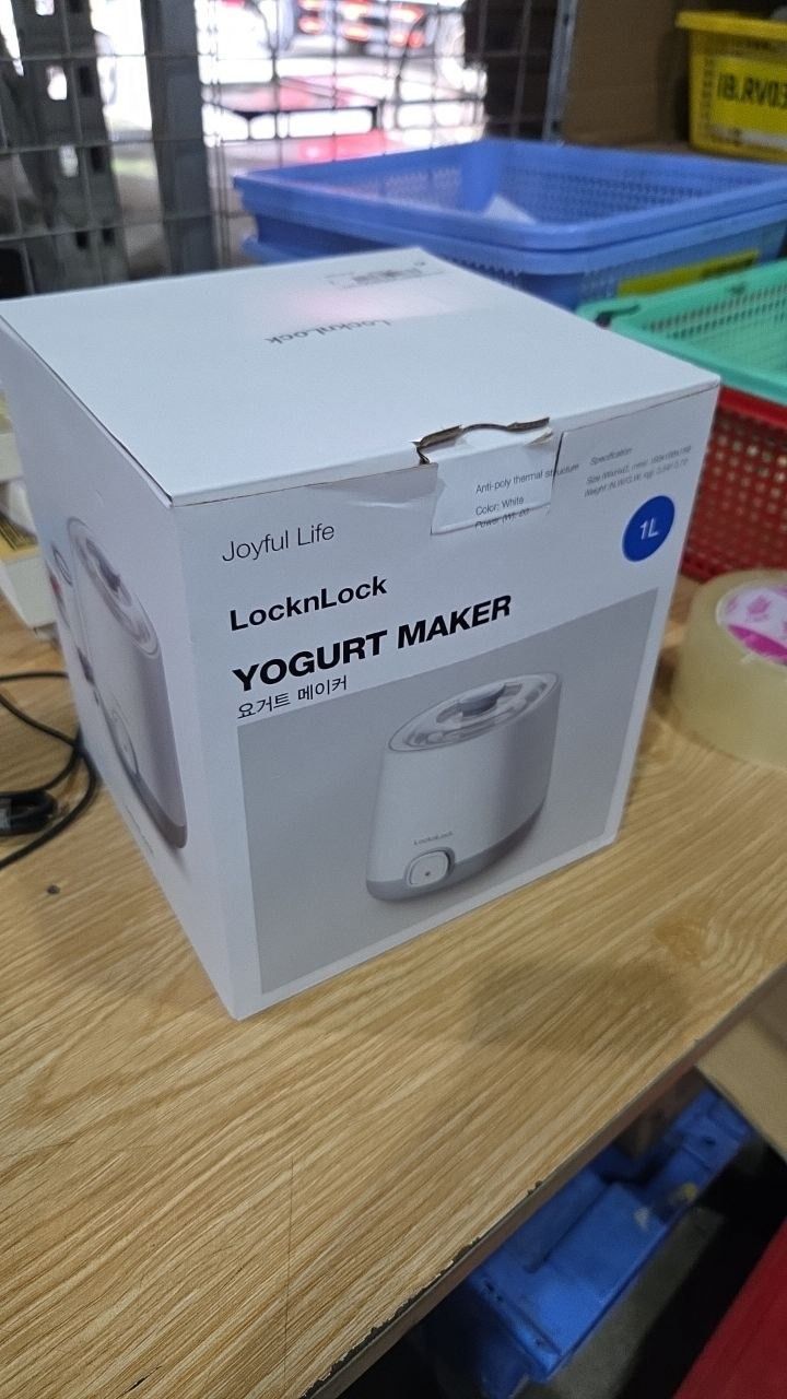 Máy Làm Sữa Chua Lock&Lock EJY110SLV (1000ml) - Hàng chính hãng