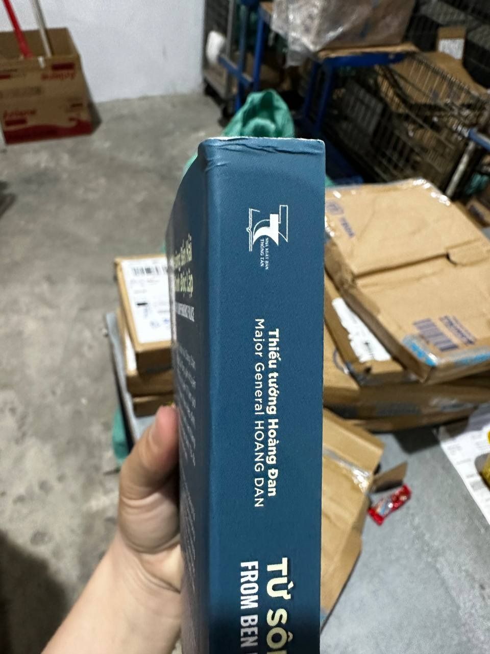 Sách - Từ Sông Bến Hải Đến Dinh Độc Lập