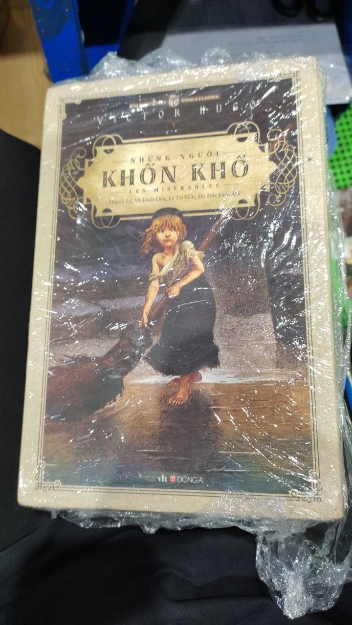 Những người khốn khổ (Boxet 5 tập)