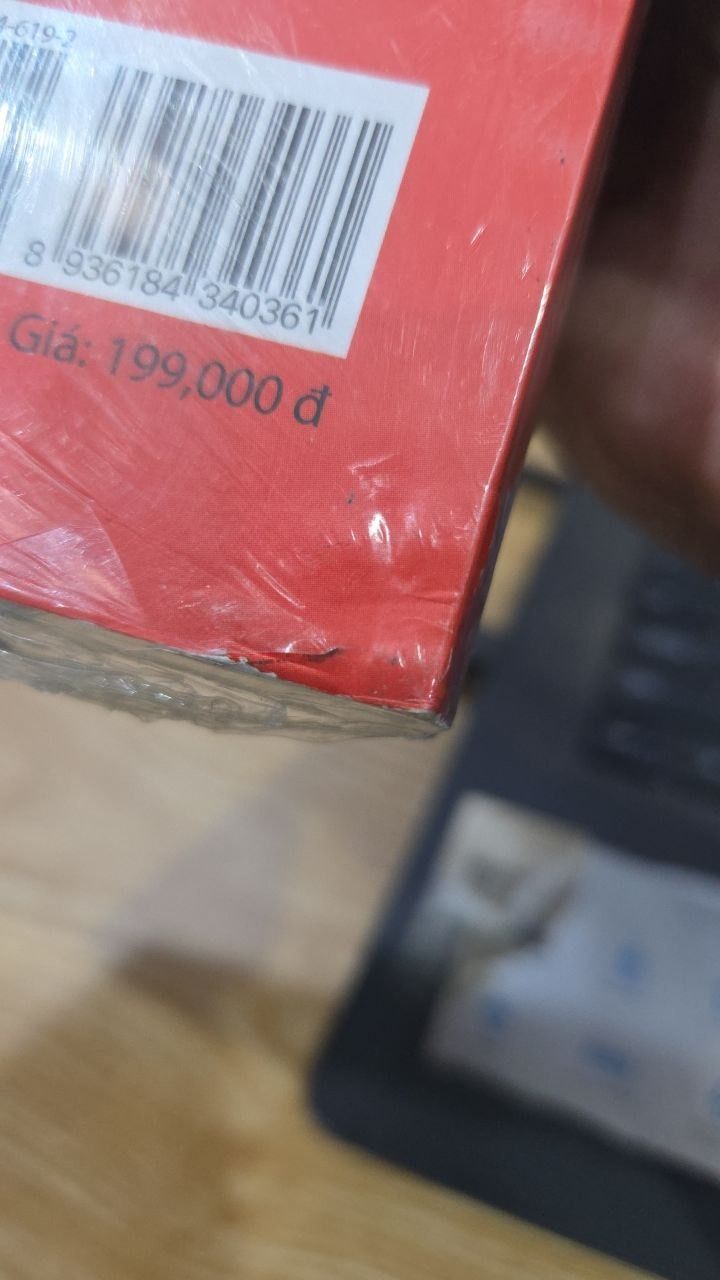 Tôi Biết Tại Sao Chim Trong Lồng Vẫn Hót (Tự truyện) – Giới thiệu bởi Oprah Winfrey (Tái bản)