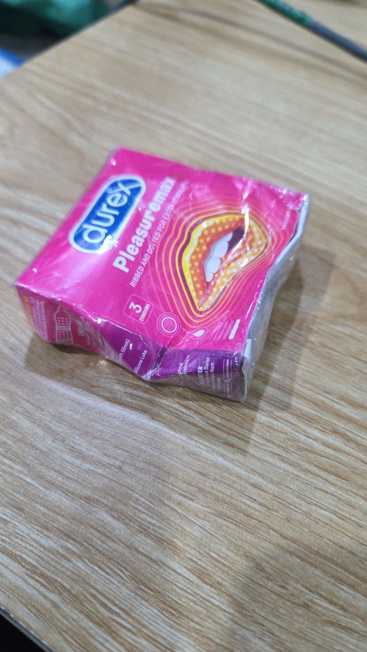 Bao cao su Durex Pleasuremax Hộp 3 Bao