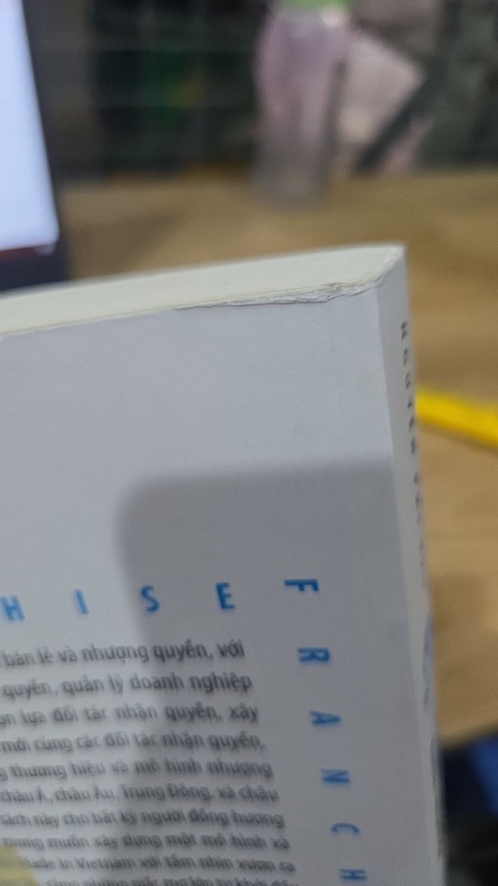 Sách Nhượng Quyền Khỏi Nghiệp - Con Đường Ngắn Để Bước Ra Thế Giới (Tái Bản)