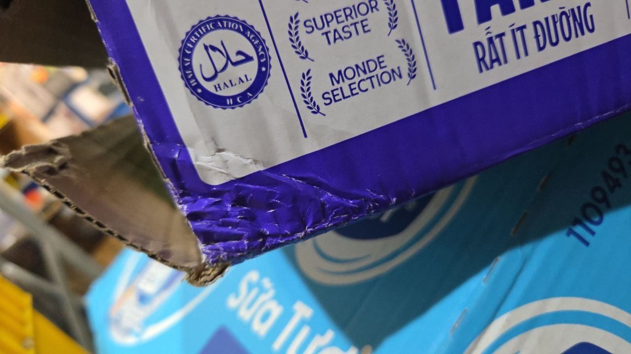 Thùng 48 Hộp Sữa Tươi Tiệt Trùng Vinamilk Green Farm Rất ít đường - Lốc 4 Hộp 180ml