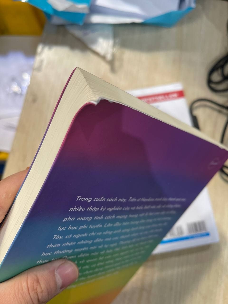 Sách Power Vs Force - Trường Năng Lượng Và Những Nhân Tố Quyết Định Hành Vi Của Con Người (Tái Bản)