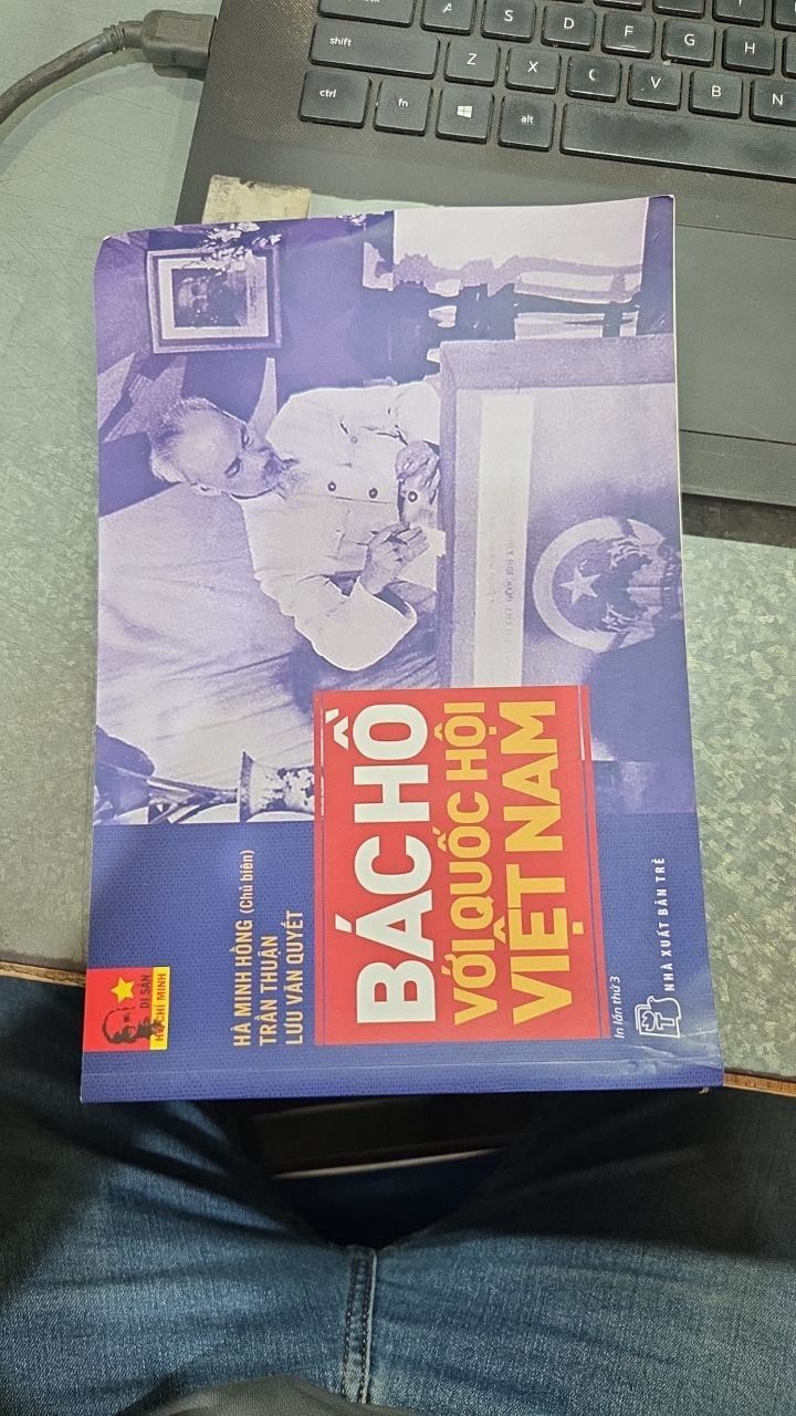 Sách Bác Hồ Với Quốc Hội Việt Nam (Tái Bản)