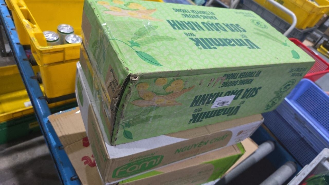 Thùng 12 Hộp Sữa Đậu Nành Không Đường Goldsoy (1L)