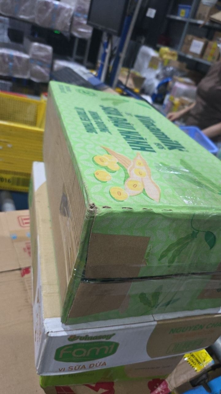 Thùng 12 Hộp Sữa Đậu Nành Không Đường Goldsoy (1L)