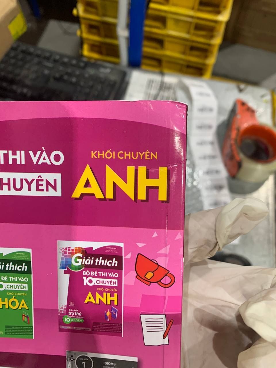 Sách Giải Thích Bộ Đề Thi Vào 10 Chuyên - Khối Chuyên Anh