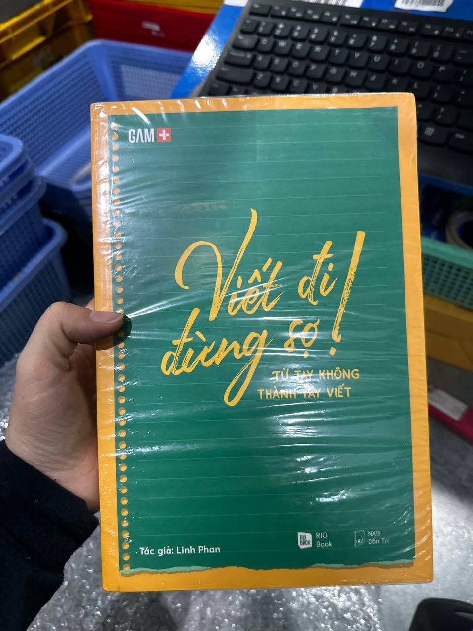 Sách Viết Đi Đừng Sợ! Từ Tay Không Thành Tay Viết