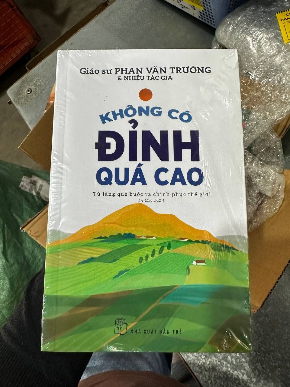 KHÔNG CÓ ĐỈNH QUÁ CAO - TỪ LÀNG QUÊ BƯỚC RA CHINH PHỤC THẾ GIỚI