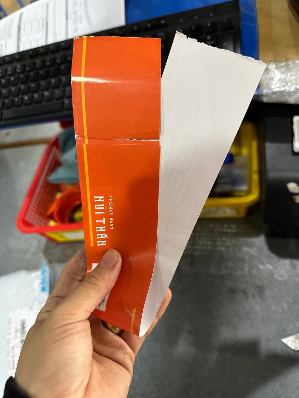 Cánh cửa mở rộng. Núi thần Tập 1+2 - Combo 2 tập