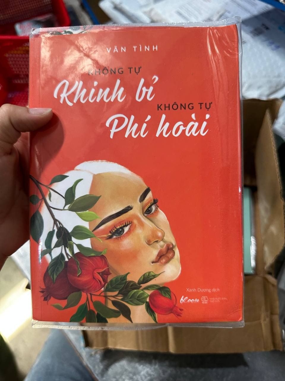 Không Tự Khinh Bỉ - Không Tự Phí Hoài (Tái Bản)