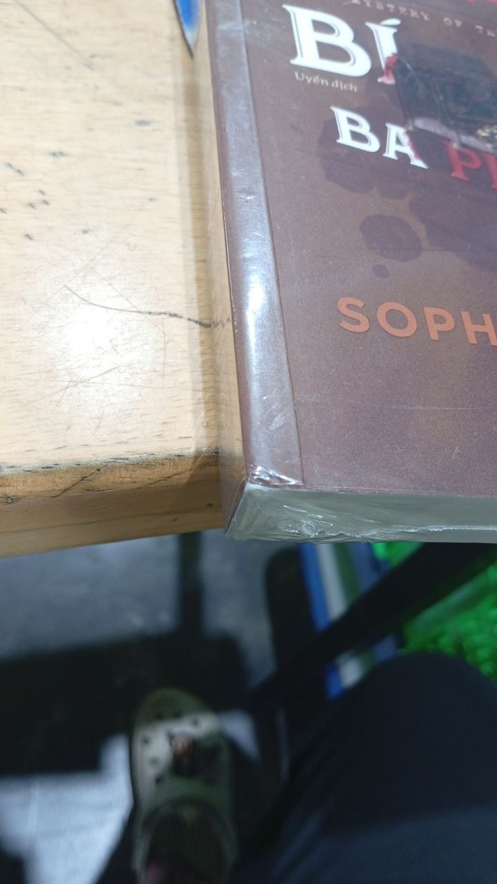 Agatha Christie - Bí ẩn ba phần tư