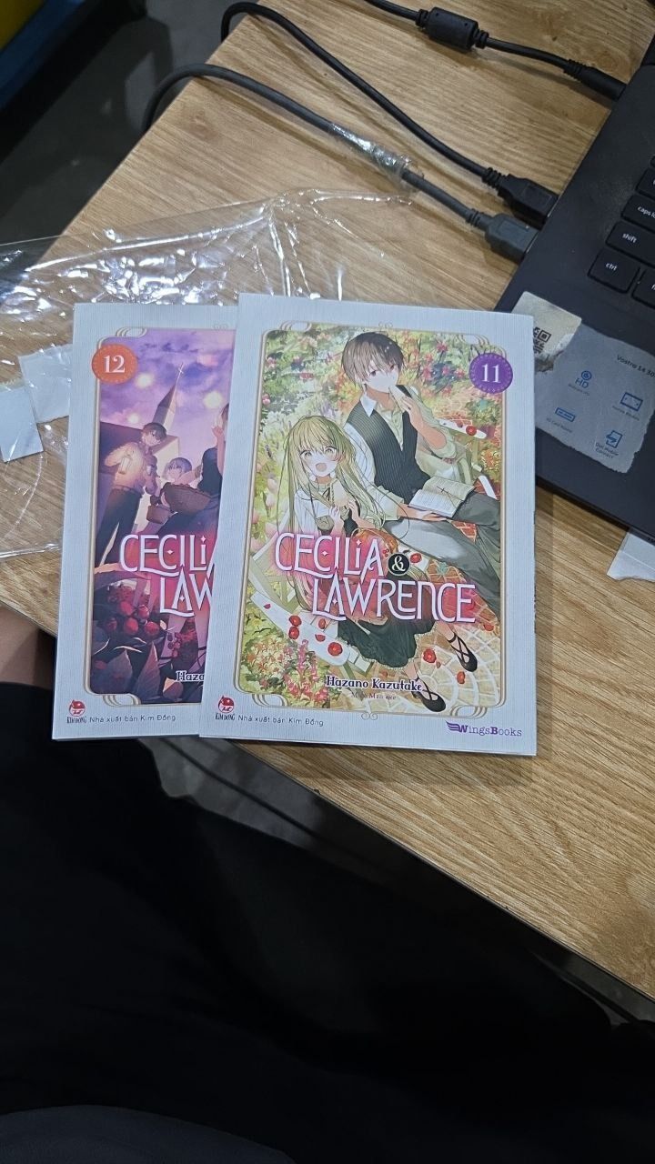Combo Cecilia & Lawrence – Tập 11 + 12 [Tặng 01 Bookmark PVC]