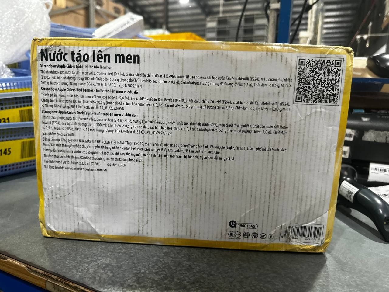 Thùng 24 Lon Nước Táo Lên Men STRONGBOW Mix 3 Vị 320ml/Lon