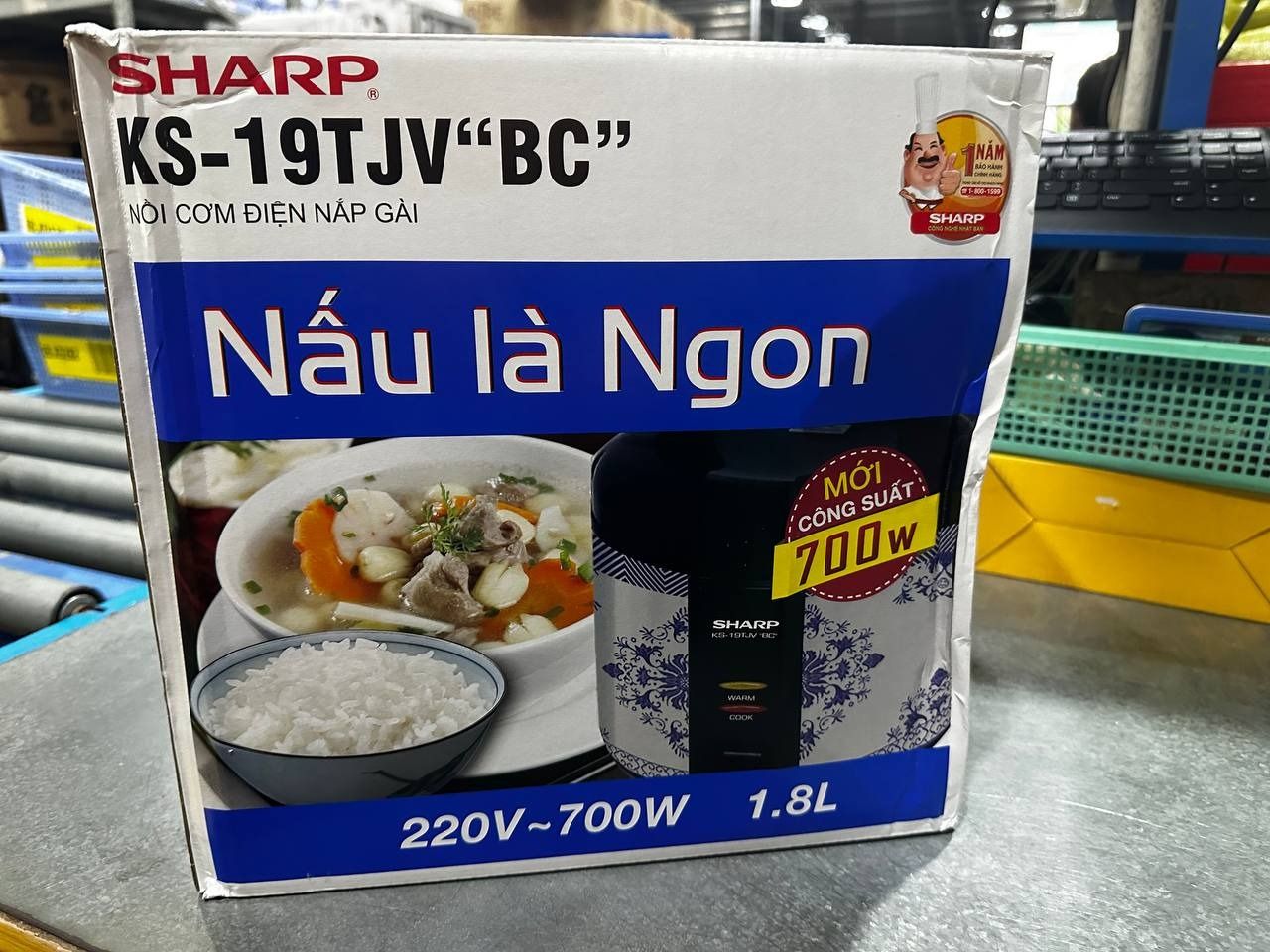 Nồi Cơm Điện Nắp Gài Sharp KS-19TJVBC (1.8L) - Hàng Chính Hãng