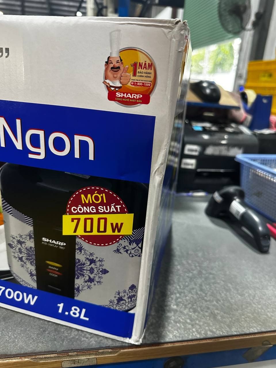 Nồi Cơm Điện Nắp Gài Sharp KS-19TJVBC (1.8L) - Hàng Chính Hãng