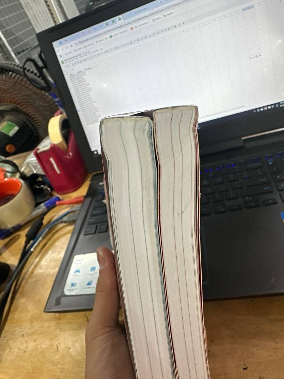 Marketing Vô Thức - Cơ Chế Khoa Học Đằng Sau Quyết Định Mua Hàng (Gồm 2 Phần)