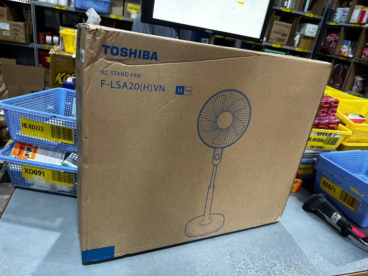 Quạt đứng Toshiba F- LSA20(H)VN (60W) - Xám - Hàng chính hãng