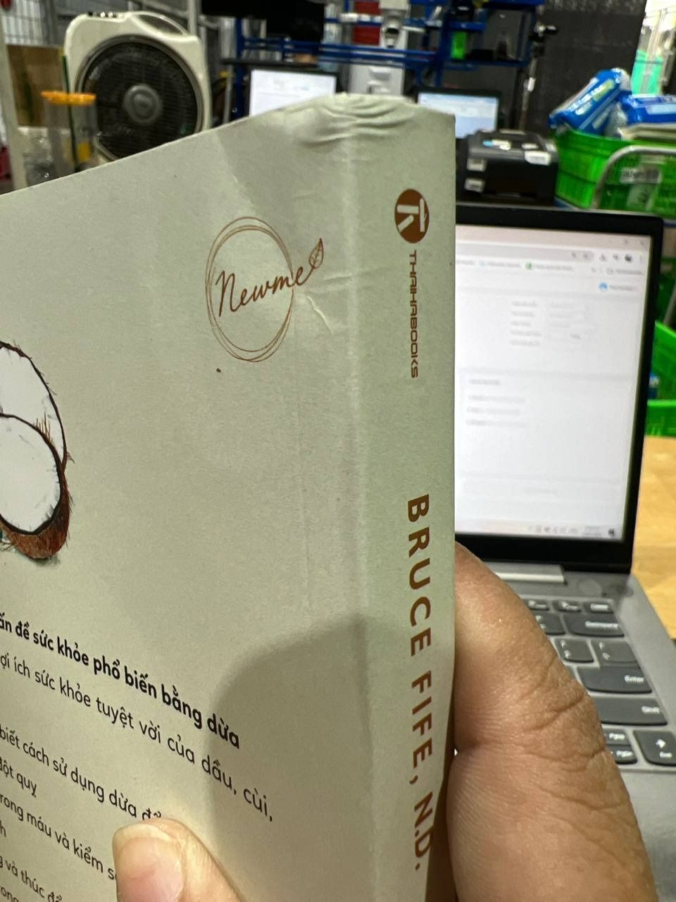 Sách - Lợi ích sức khỏe từ dừa - Thái Hà Books