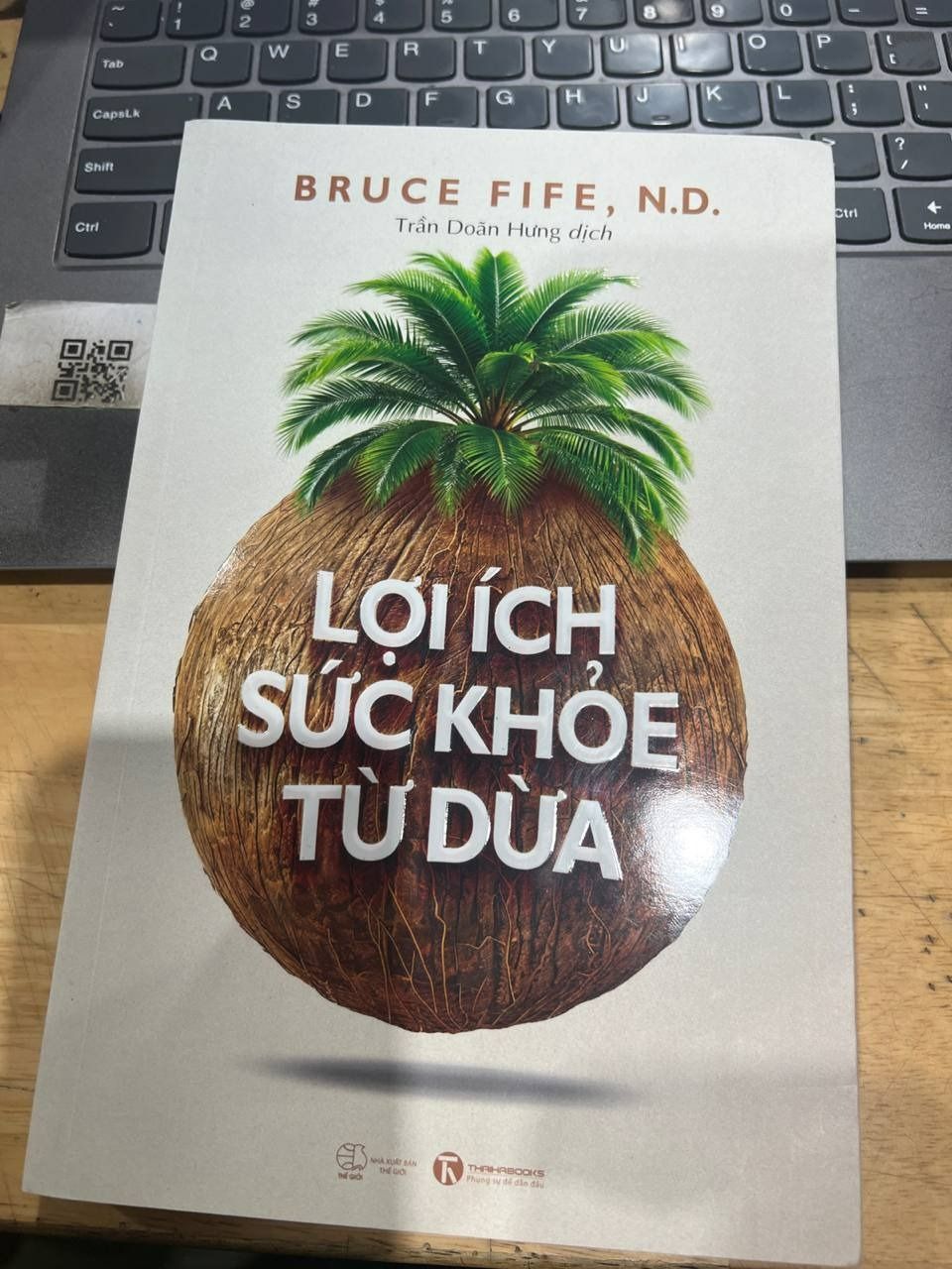 Sách - Lợi ích sức khỏe từ dừa - Thái Hà Books