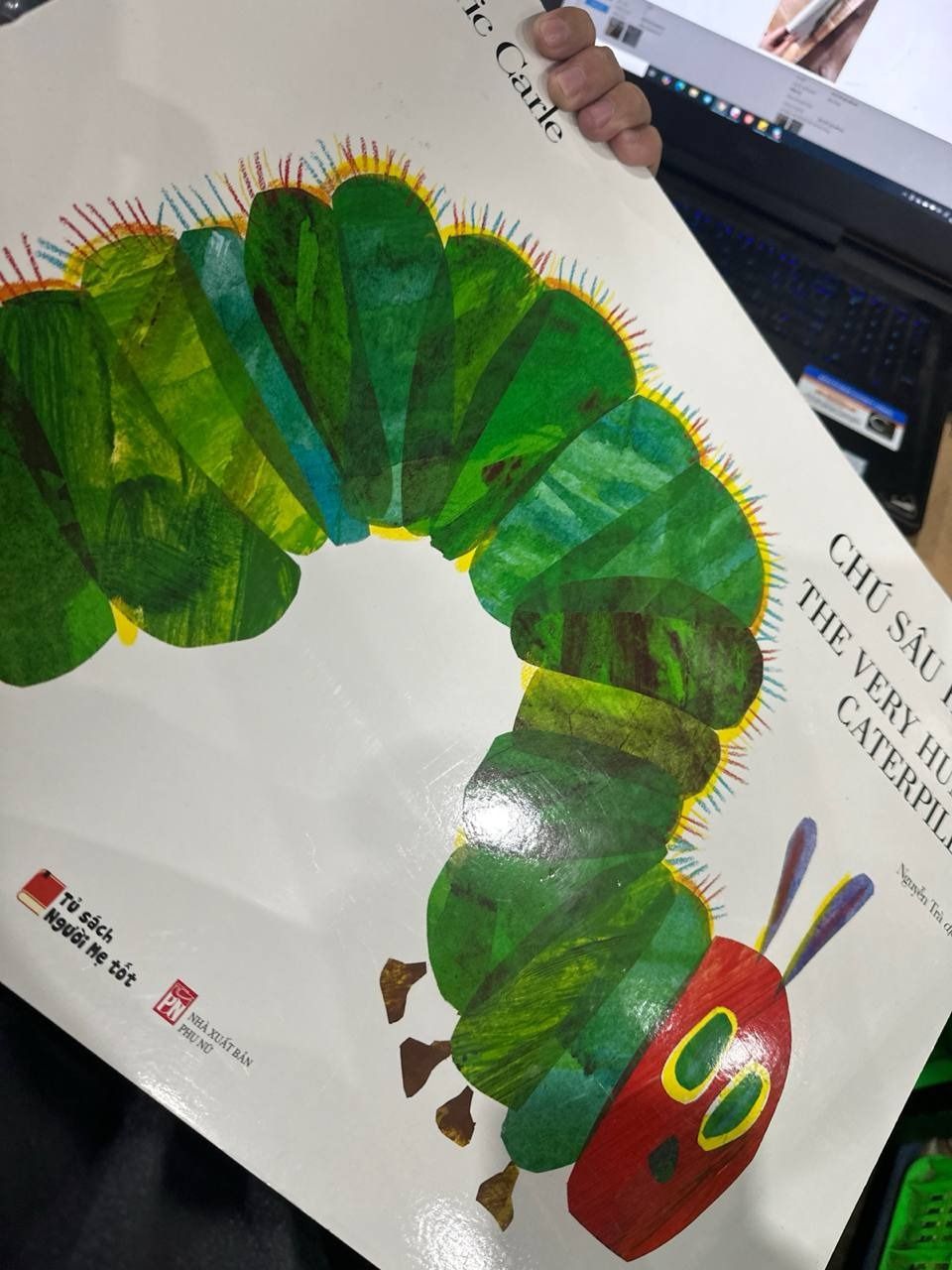 Chú Sâu Háu Ăn - The Very Hungry Caterpillar (Phiên Bản Khổ Lớn)