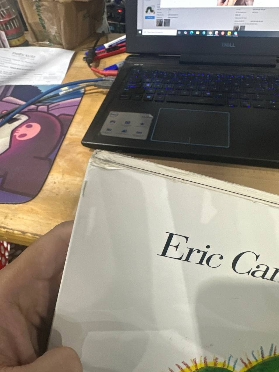 Chú Sâu Háu Ăn - The Very Hungry Caterpillar (Phiên Bản Khổ Lớn)