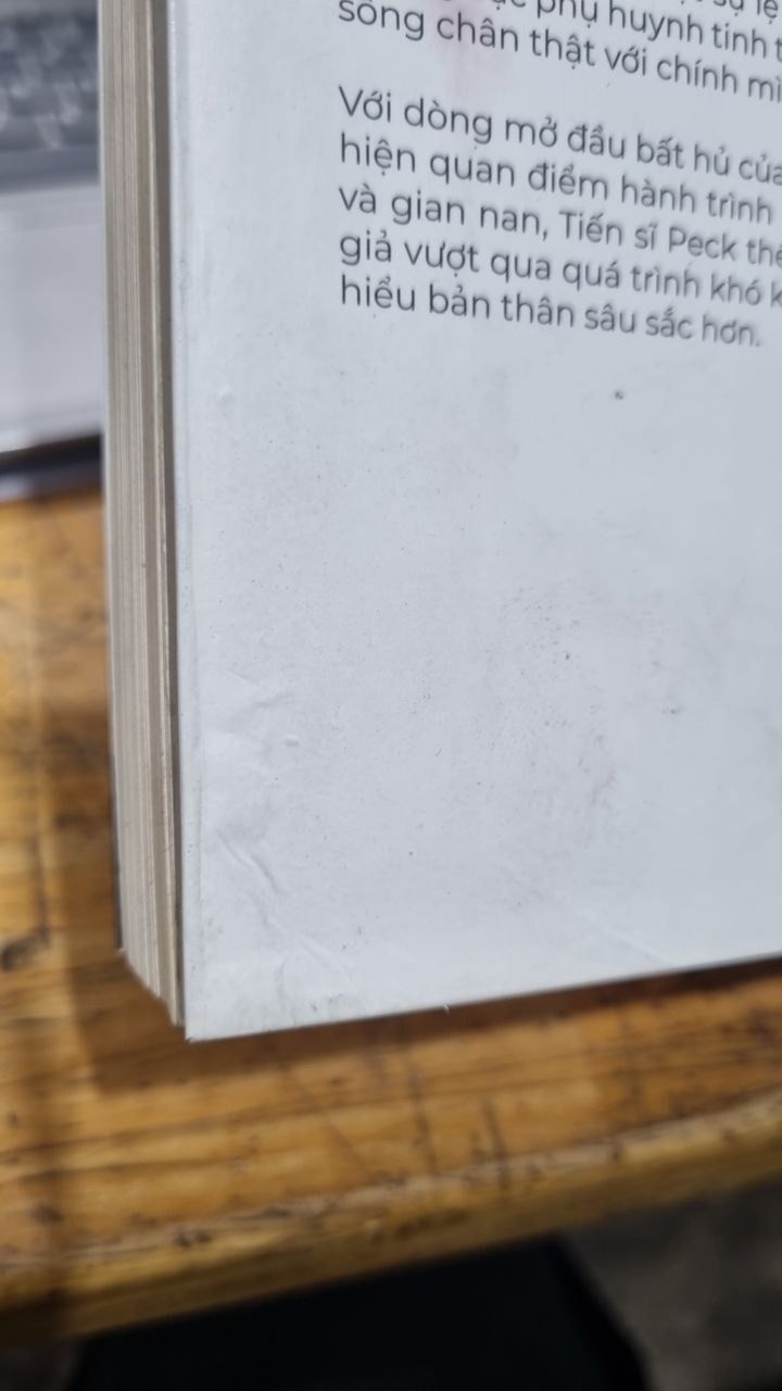 Con Đường Chẳng Mấy Ai Đi