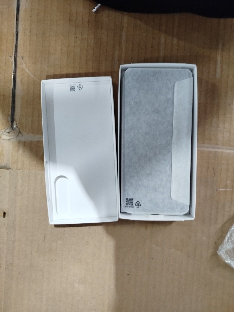 Điện Thoại Samsung Galaxy A16 LTE (4GB/128GB) - Hàng Chính Hãng - Xám Bạc