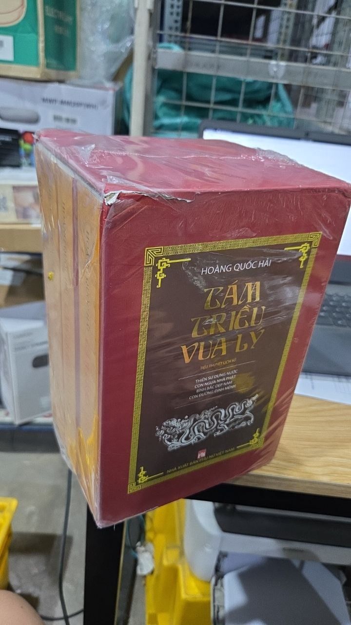 Sách Bộ Tám Triều Vua Lý (4 Tập)